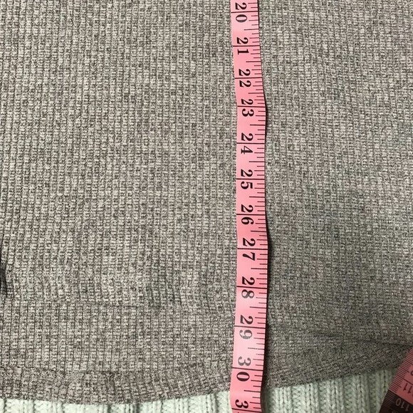 H by Halston Size Large Thermal Long Sleeve Top Bell Sleeves Waffle Knit Purple - Picture 6 of 7